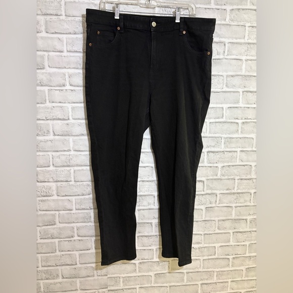 H&M Women's Black Straight Leg Jeans, size XL - Picture 1 of 8